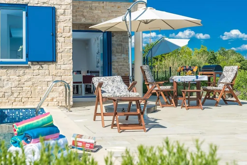 Holiday home Villa Lavender Privlaka