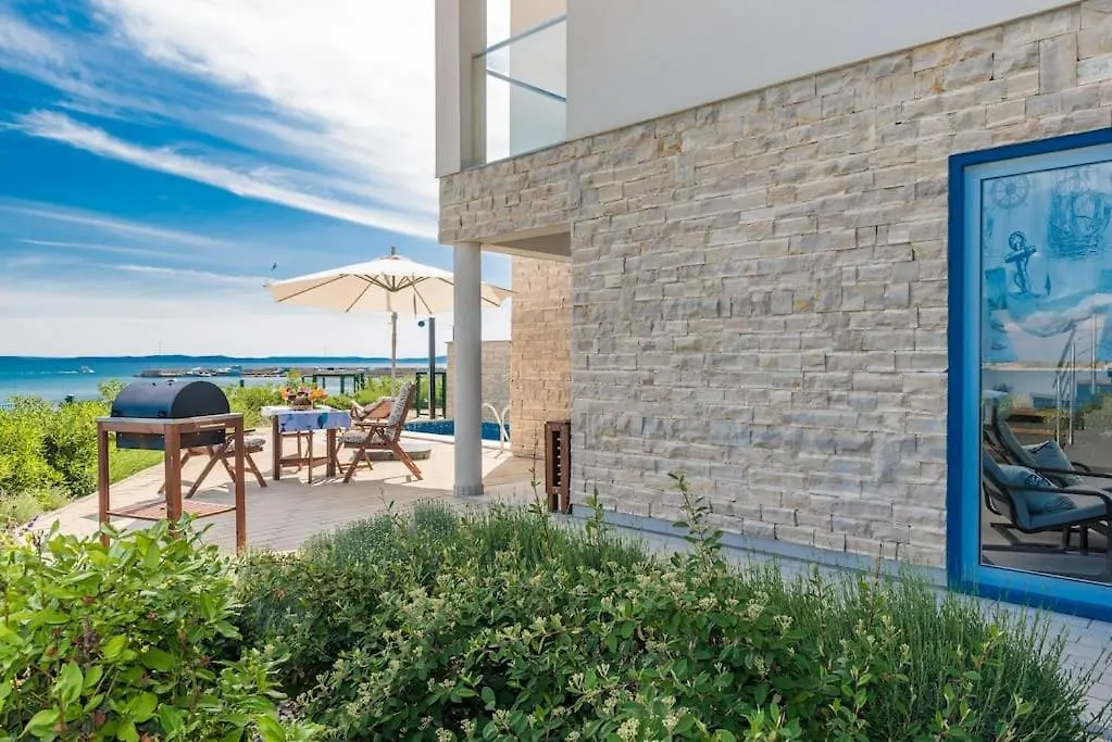 Villa Lavender Privlaka  Croatia