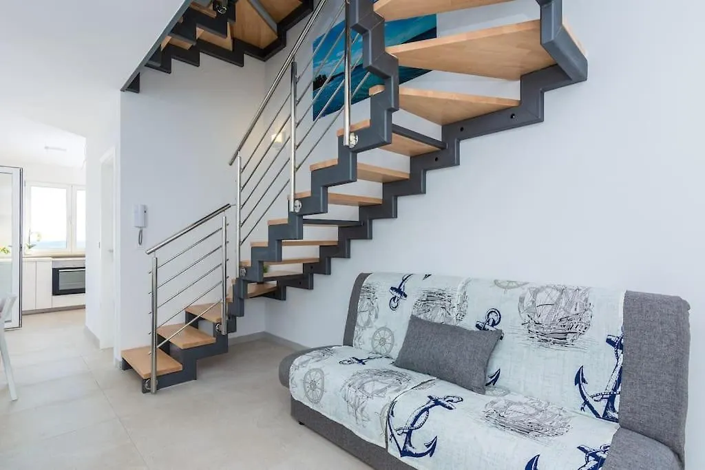 Holiday home Villa Lavender Privlaka  Croatia